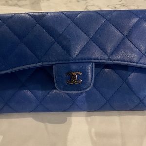 Chanel quilted L-gusset trifold wallet